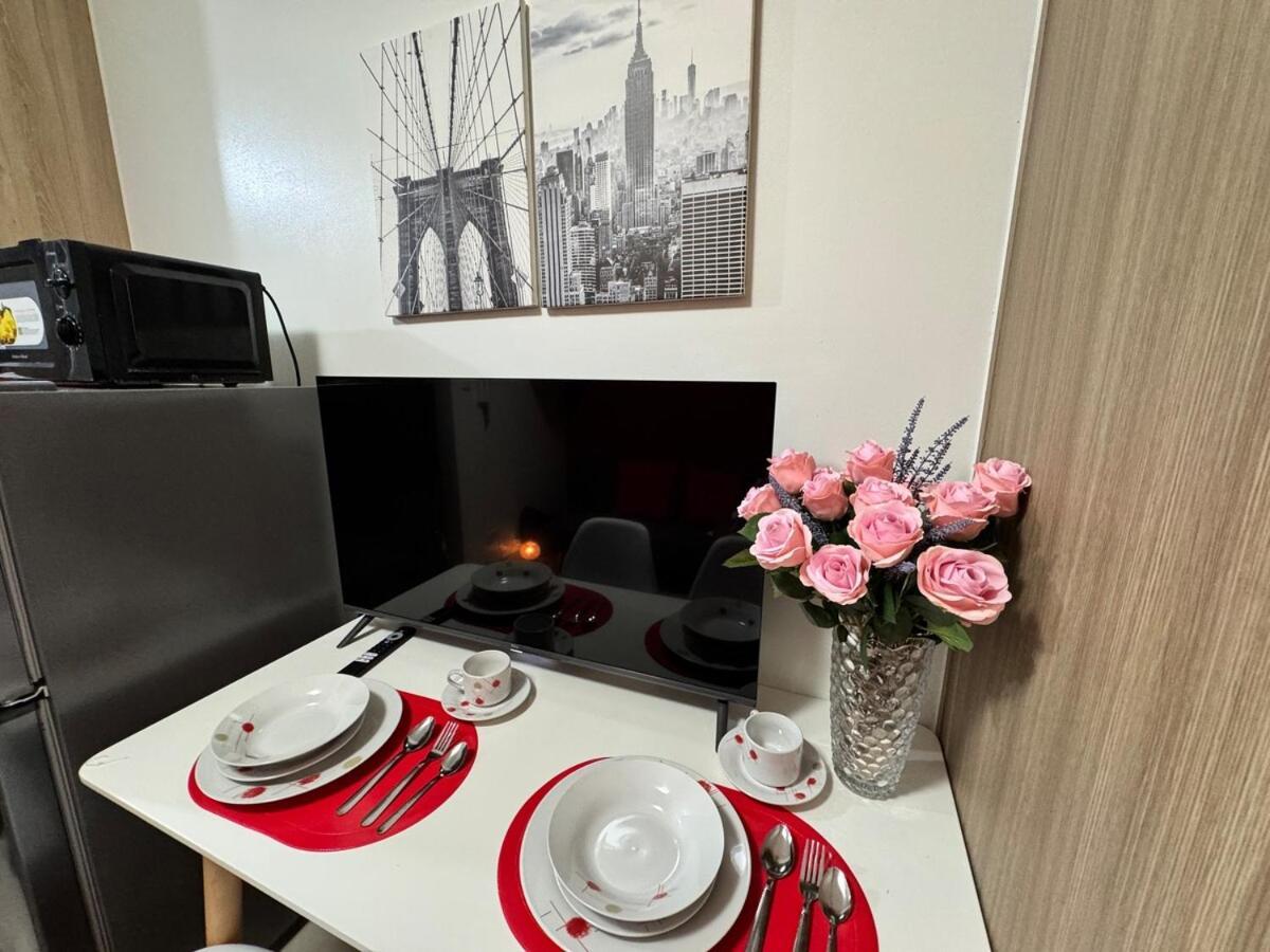 Watermelon In Shore 2 Residences Near Sm Mall Of & Smx By Prime Apartment *